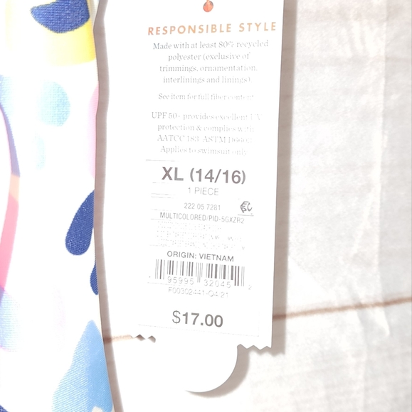 Cat & Jack Girls Swimsuit - Picture 6 of 6